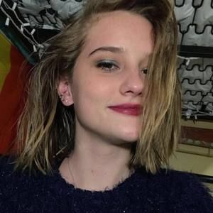 Meet your Posher, Nyah